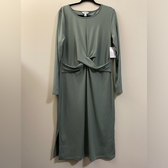 NWT Nine West Twist Front Ribbed Dress in olive‎ green - XL - Picture 1 of 11
